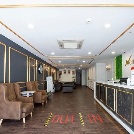 Oyo 90403 North City Hotel Johor Bahru Ngoại thất bức ảnh
