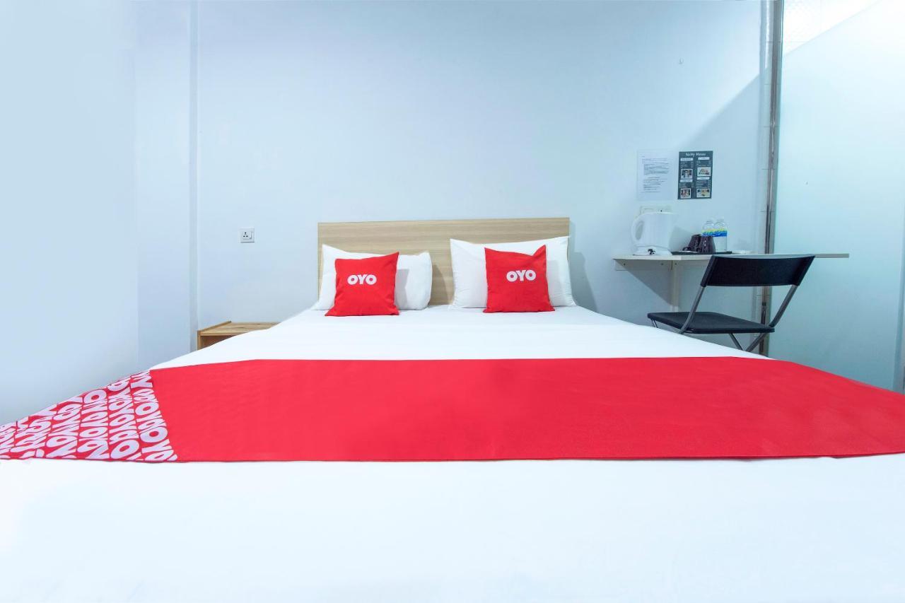 Oyo 90403 North City Hotel Johor Bahru Ngoại thất bức ảnh