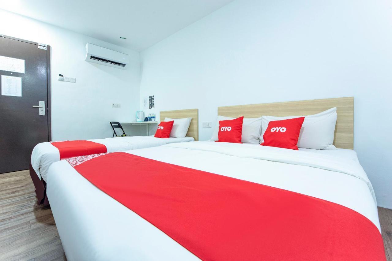 Oyo 90403 North City Hotel Johor Bahru Ngoại thất bức ảnh